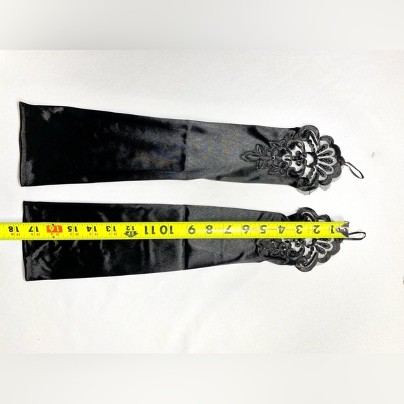 LOVARTS BEAUTY Long Wedding Gloves Lace Bridal Fancy Dress Prom Opera Gloves - Picture 8 of 11